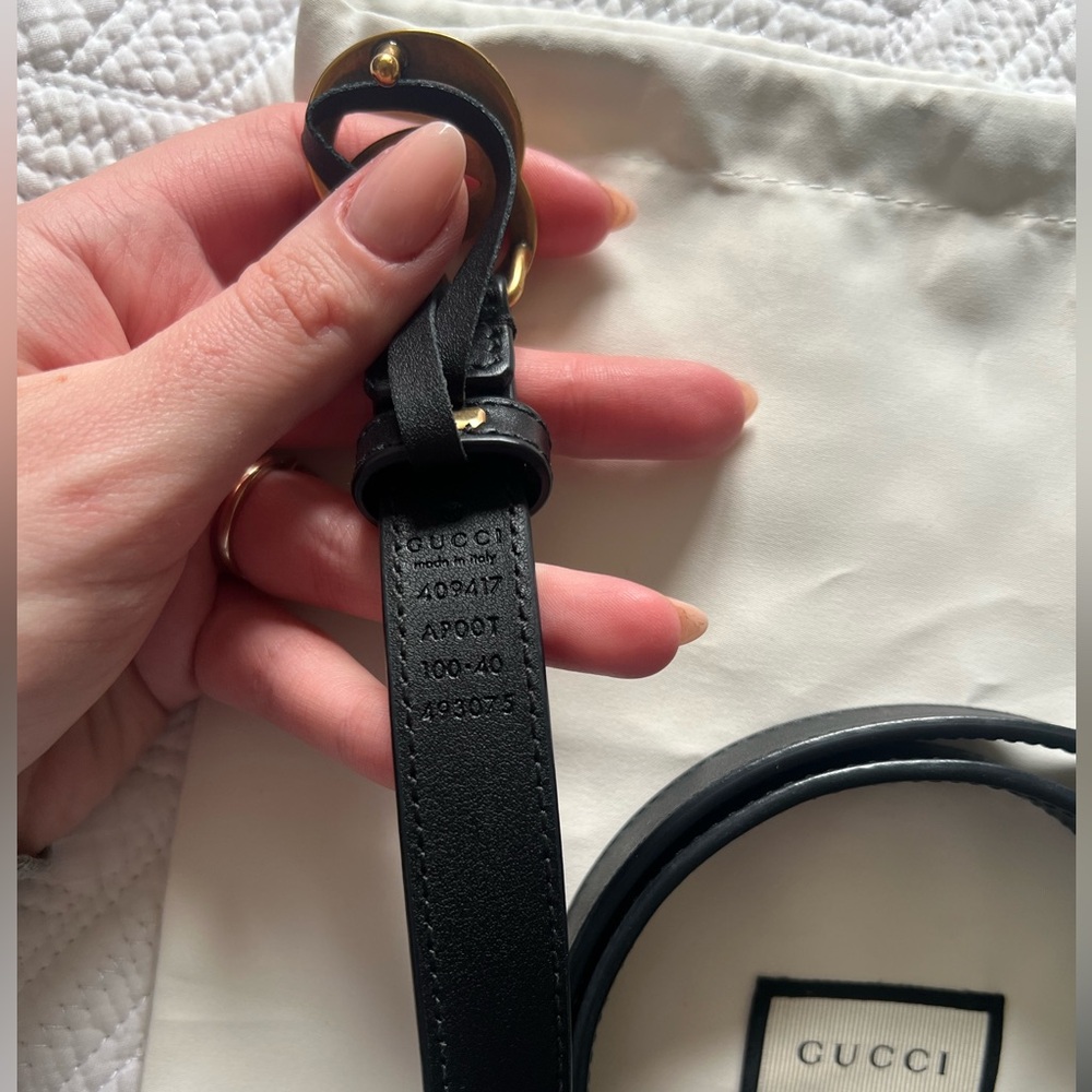 Women’s Gucci belt small buckle black leather - Picture 5 of 6